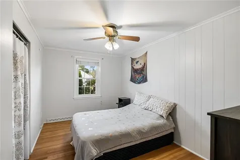 19 Gloria Street Pawtucket RI 02861