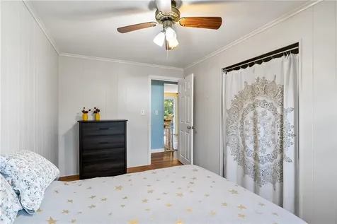 19 Gloria Street Pawtucket RI 02861