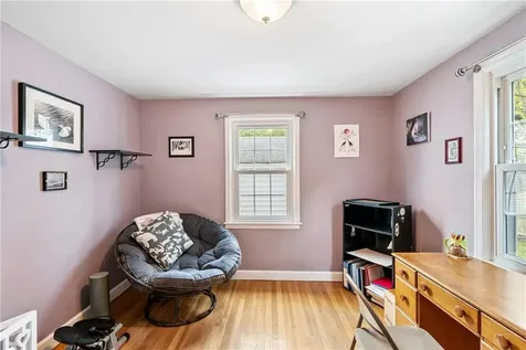 19 Gloria Street Pawtucket RI 02861