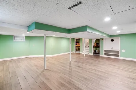 19 Gloria Street Pawtucket RI 02861