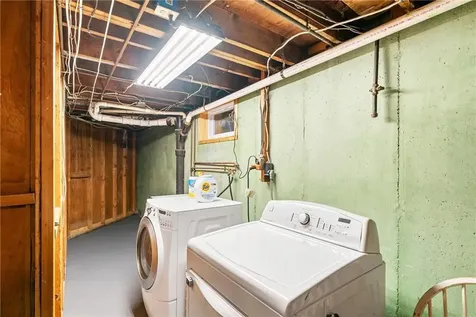 19 Gloria Street Pawtucket RI 02861