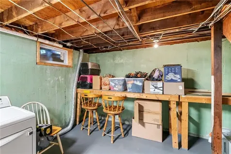 19 Gloria Street Pawtucket RI 02861