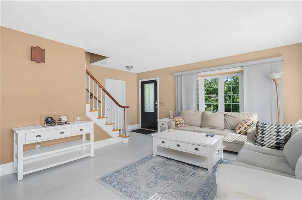 7 Winfield Road Johnston RI 02919