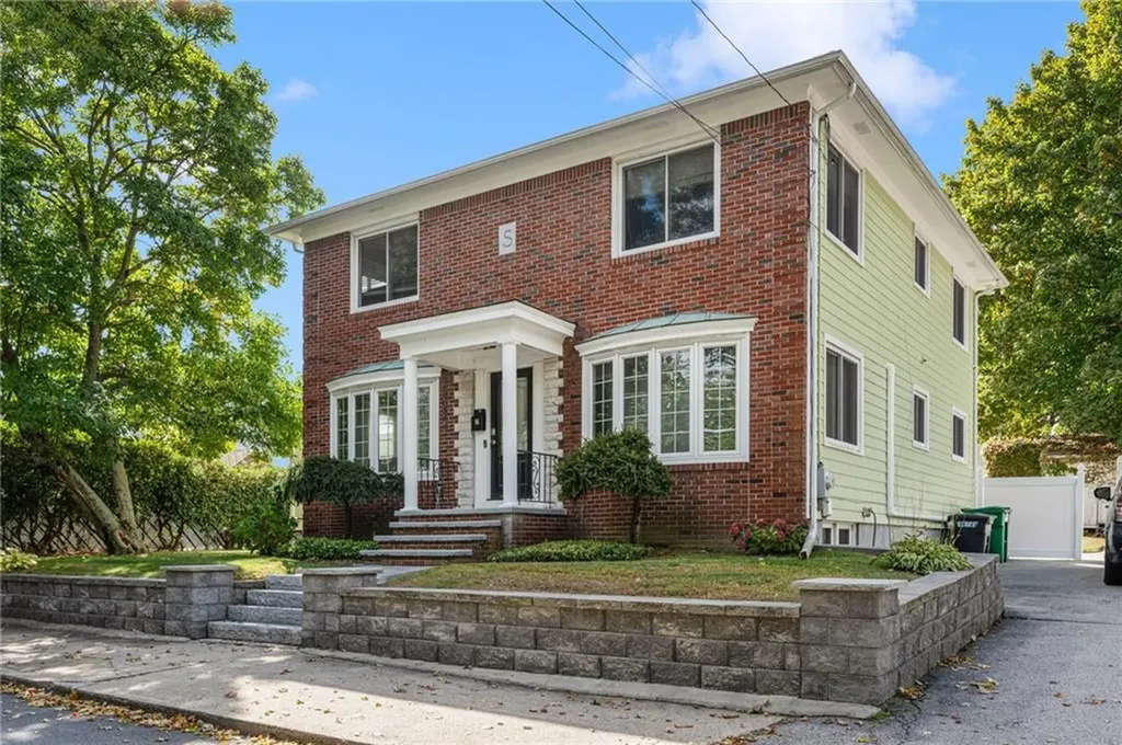 7 Winfield Road Johnston RI 02919