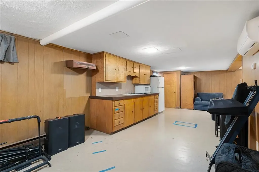 7 Winfield Road Johnston RI 02919