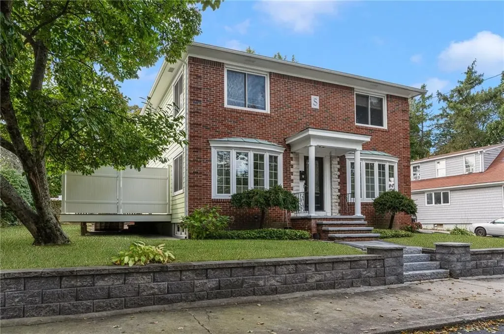 7 Winfield Road Johnston RI 02919