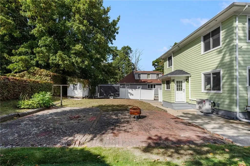 7 Winfield Road Johnston RI 02919