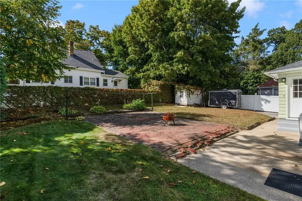 7 Winfield Road Johnston RI 02919