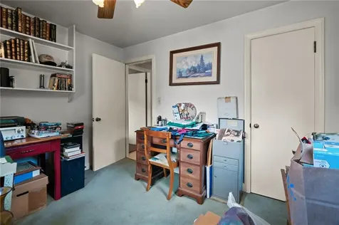 39 Woodlawn Road North Smithfield RI 02896