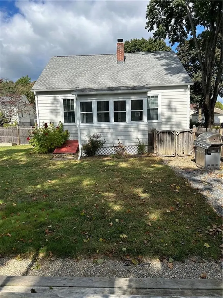 8 Diana Avenue Smithfield RI 02917