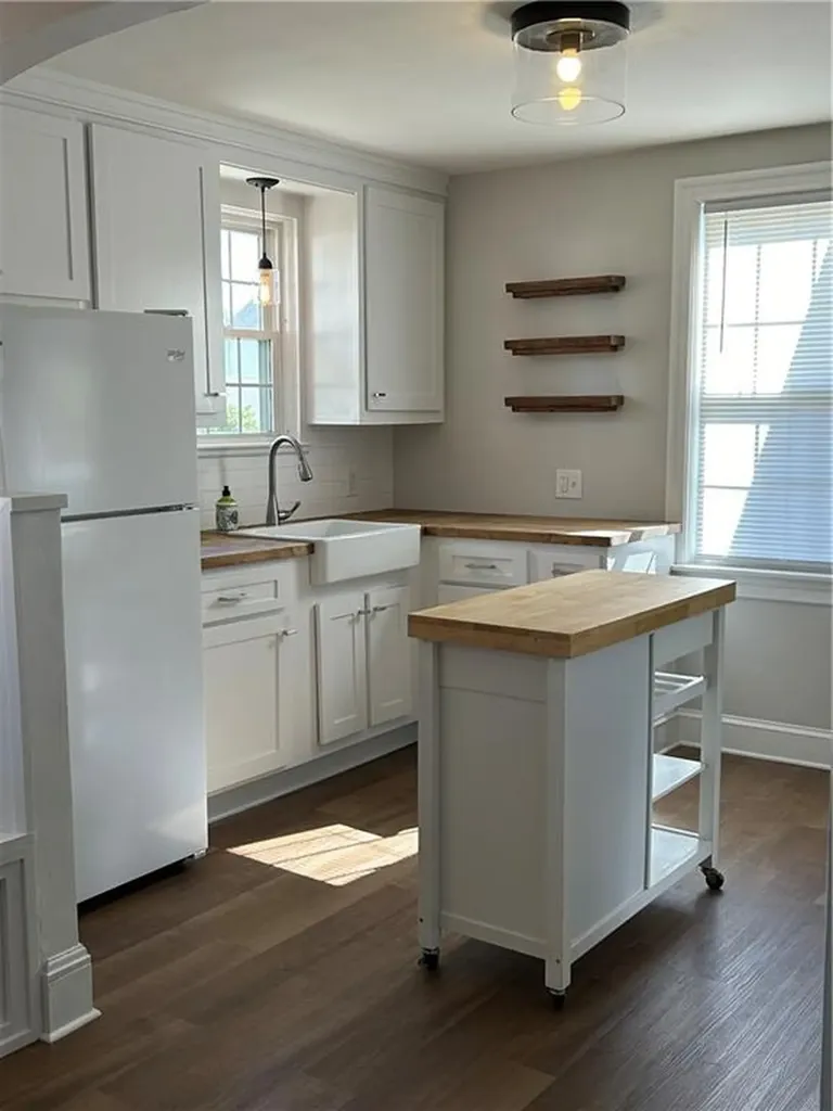 8 Diana Avenue Smithfield RI 02917