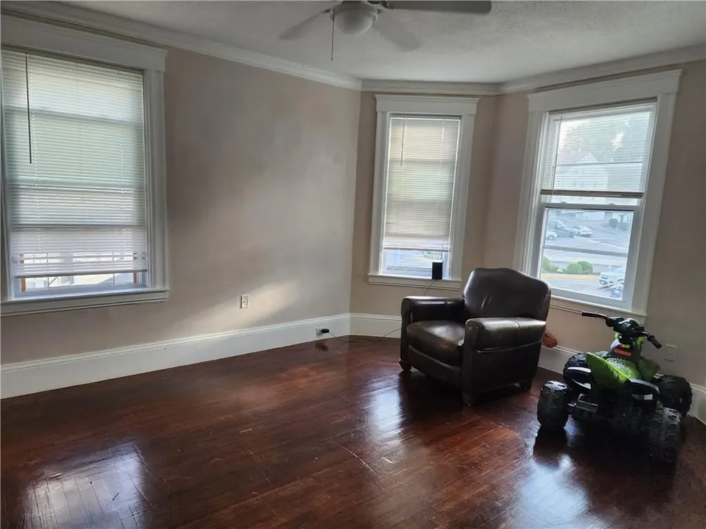 17 Morton Avenue Woonsocket RI 02895