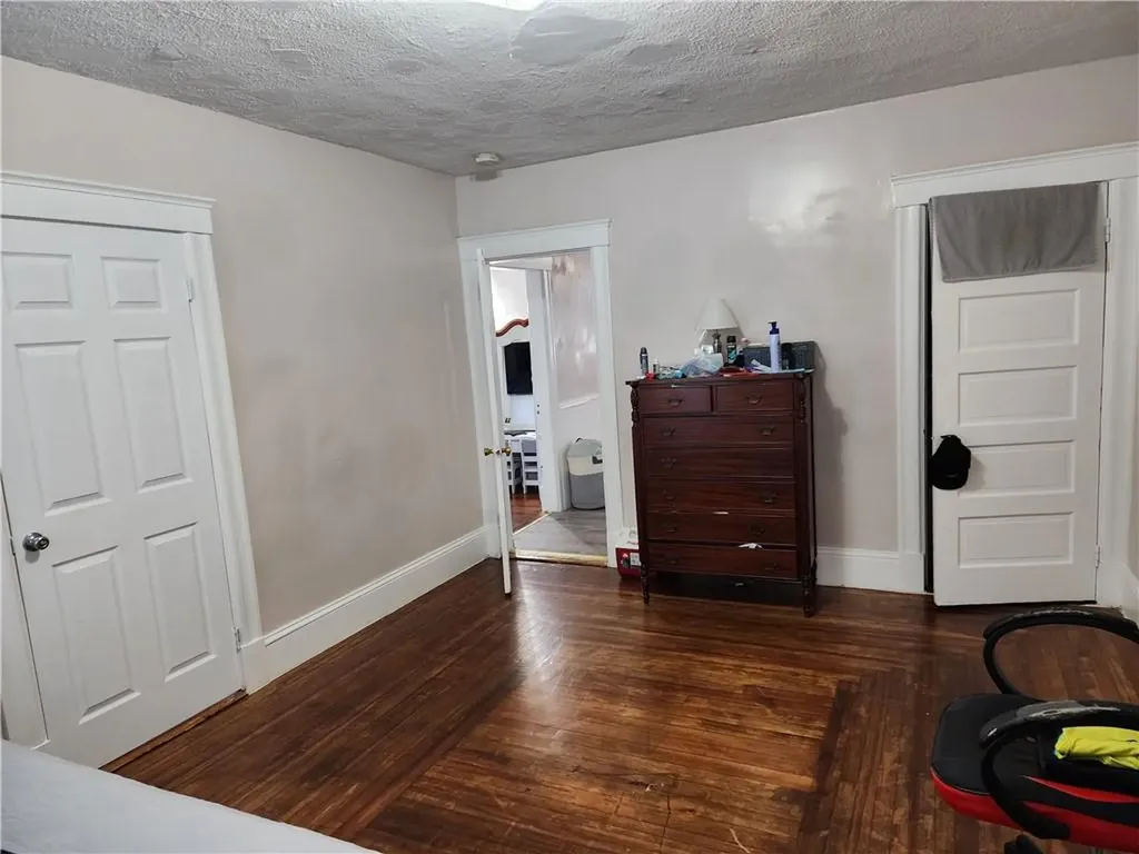 17 Morton Avenue Woonsocket RI 02895