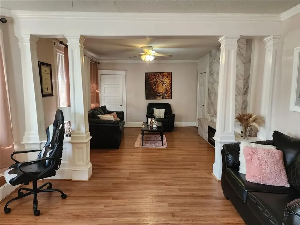 17 Morton Avenue Woonsocket RI 02895