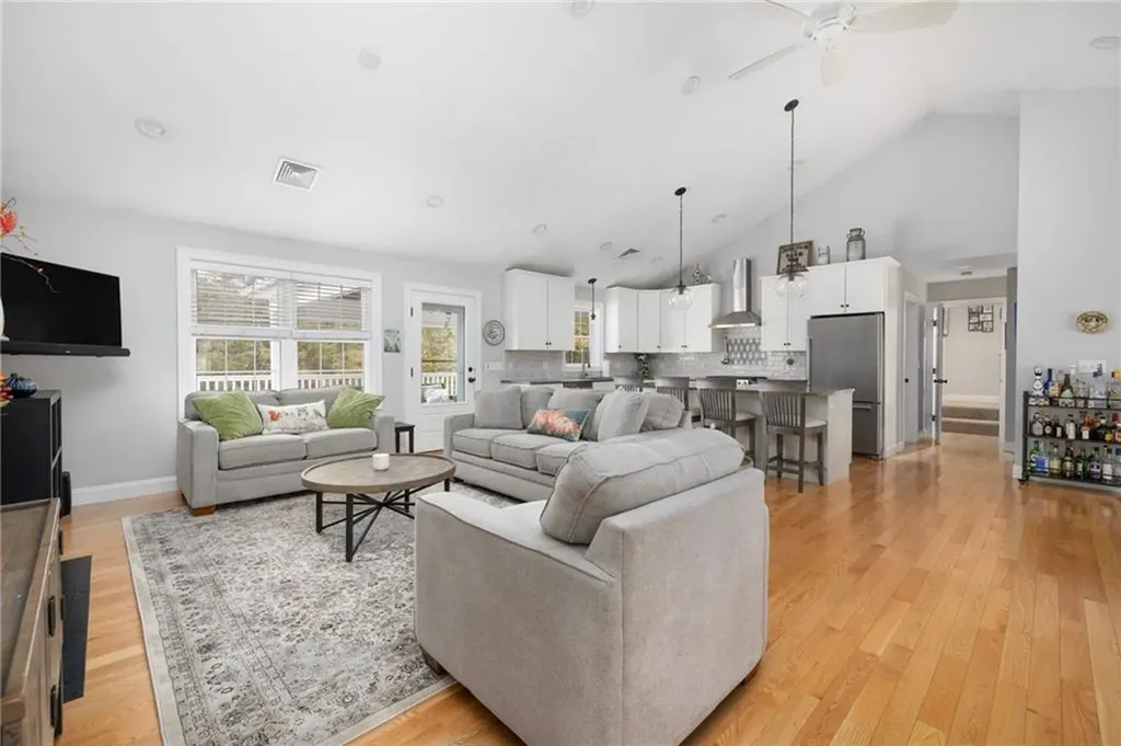 1351 Pippin Orchard Road Cranston RI 02921