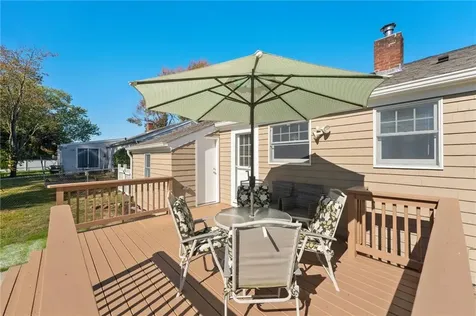 24 Winthrop Street East Providence RI 02915