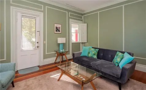 8 Cottage Street Newport RI 02840