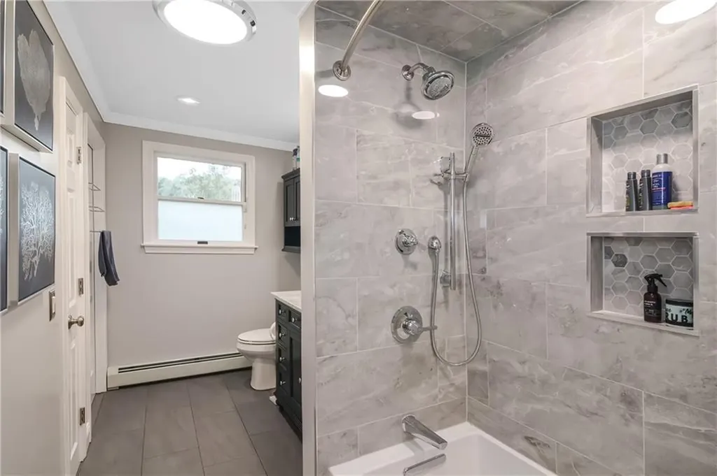 163 Silverwood Lane West Warwick RI 02893