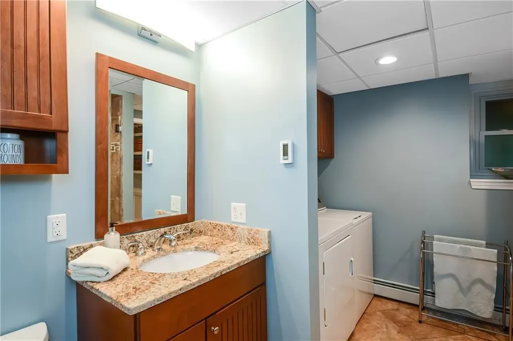 163 Silverwood Lane West Warwick RI 02893