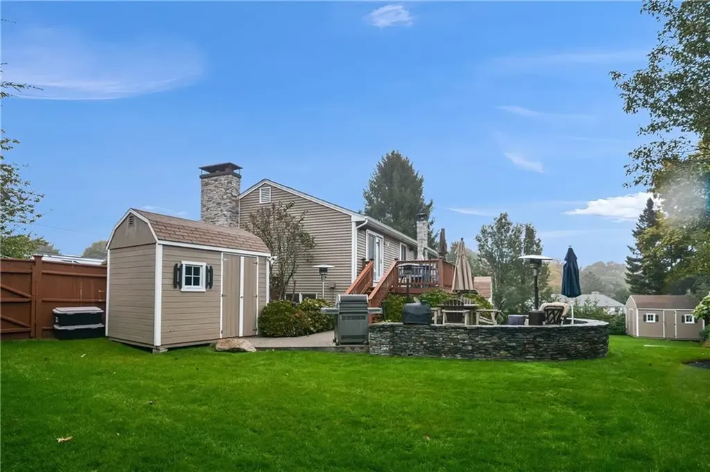 163 Silverwood Lane West Warwick RI 02893