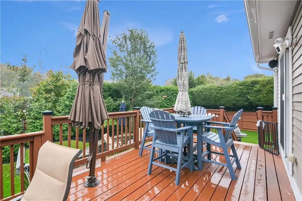 163 Silverwood Lane West Warwick RI 02893
