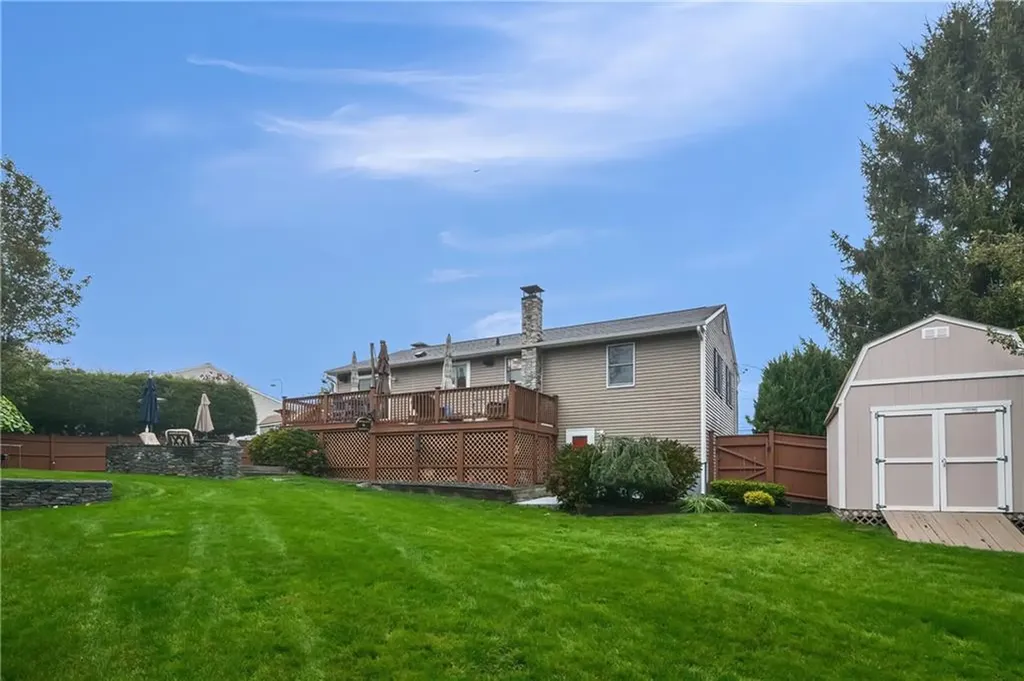 163 Silverwood Lane West Warwick RI 02893