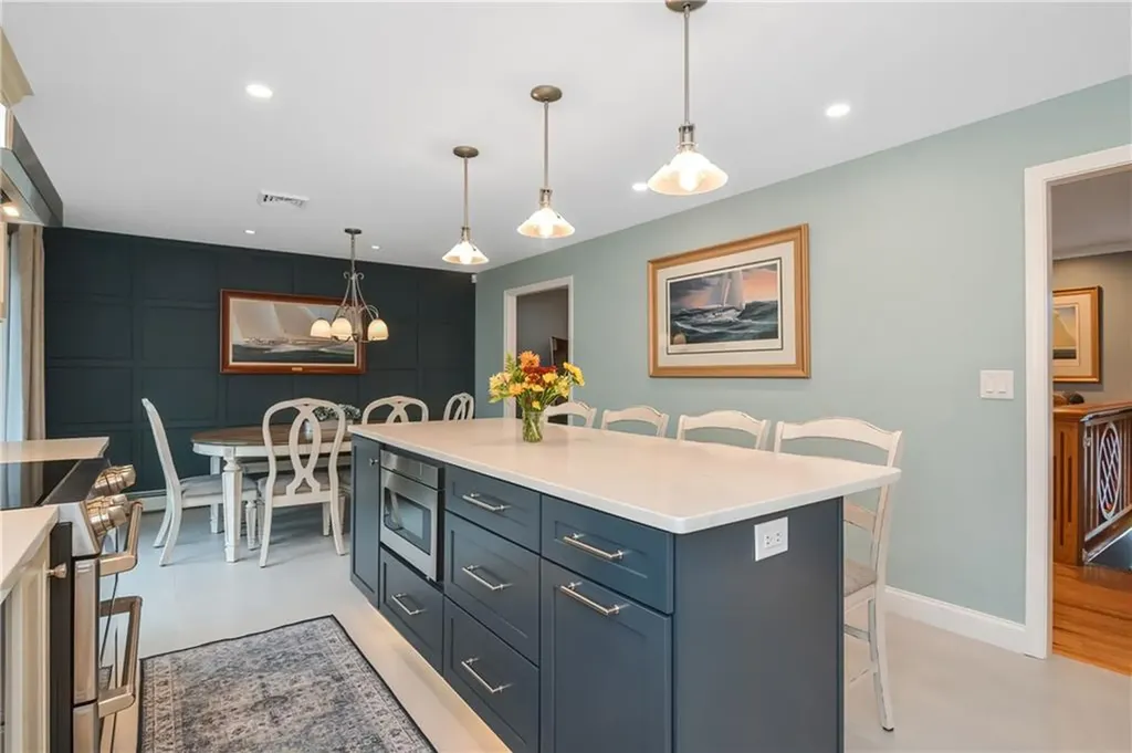 163 Silverwood Lane West Warwick RI 02893
