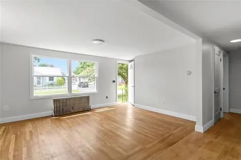 56 Kingsford Avenue East Providence RI 02915