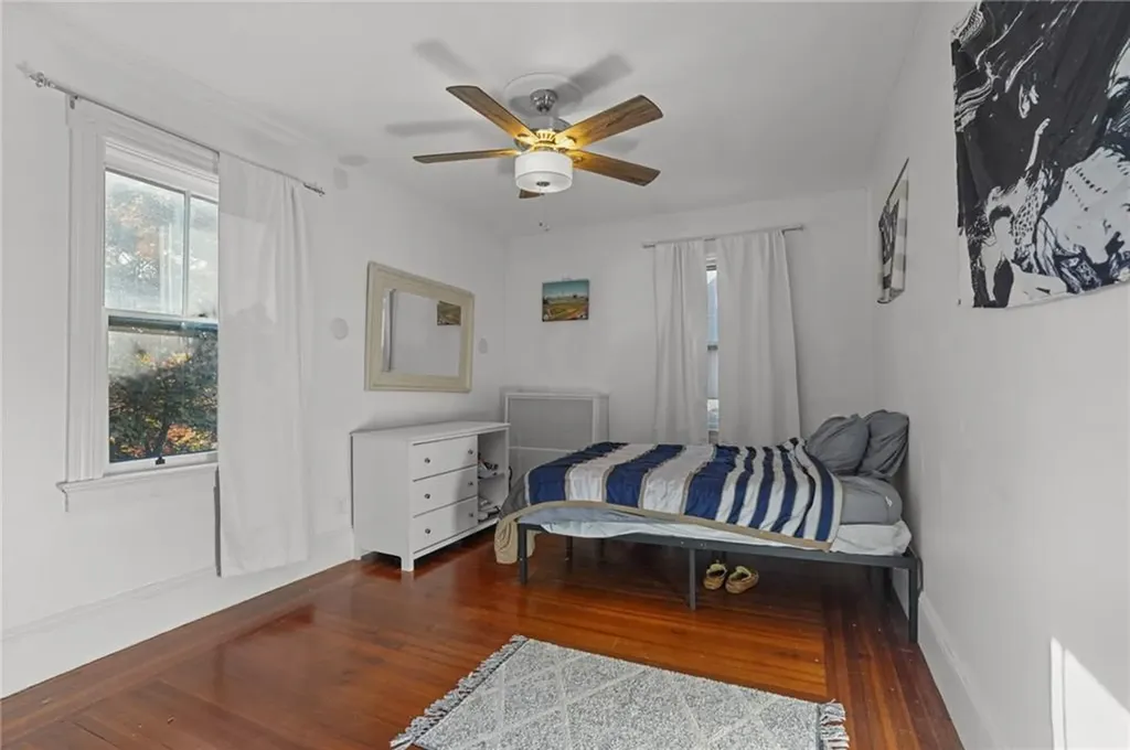 28 Rhode Island Avenue Newport RI 02840