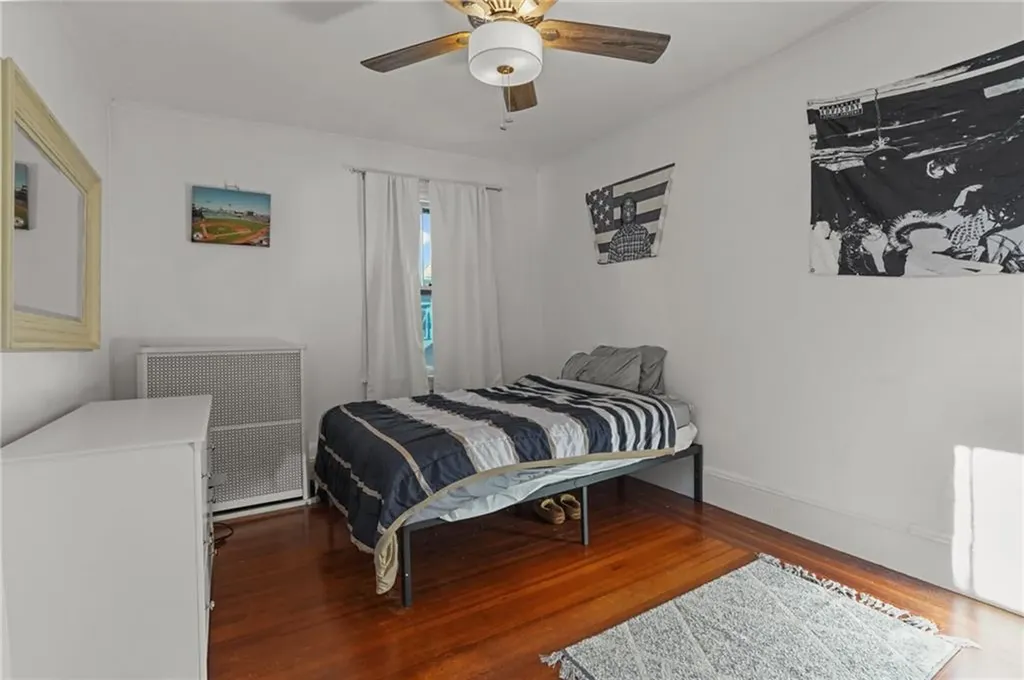 28 Rhode Island Avenue Newport RI 02840
