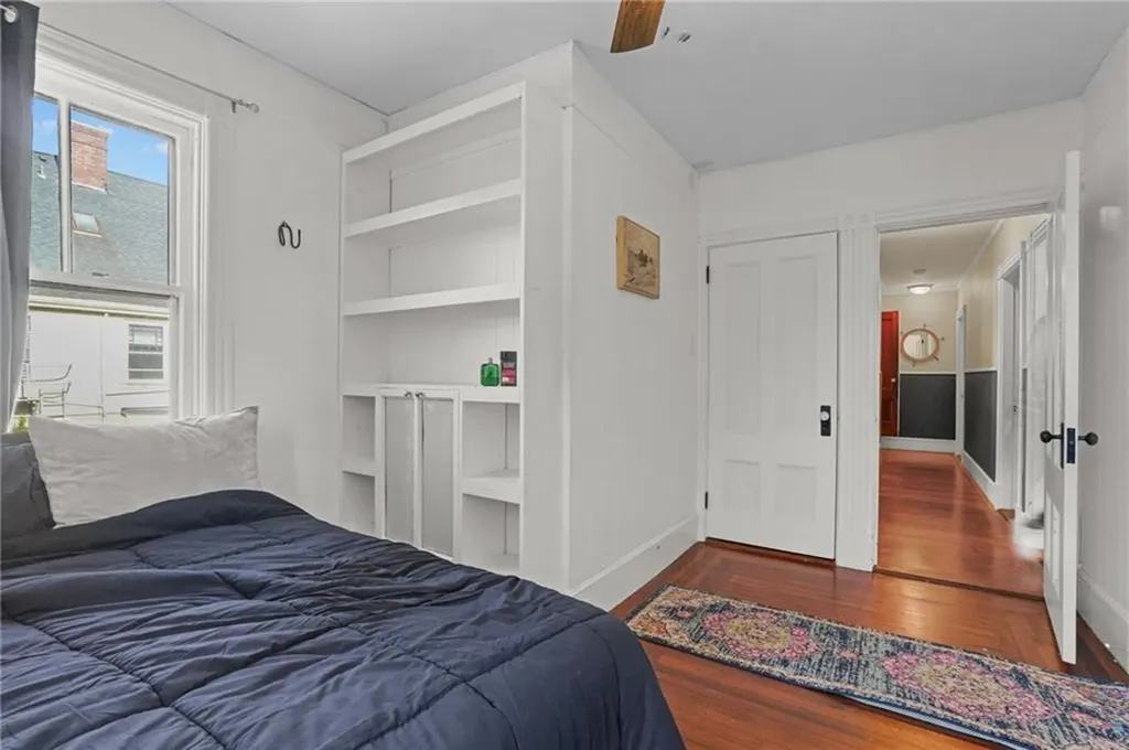 28 Rhode Island Avenue Newport RI 02840