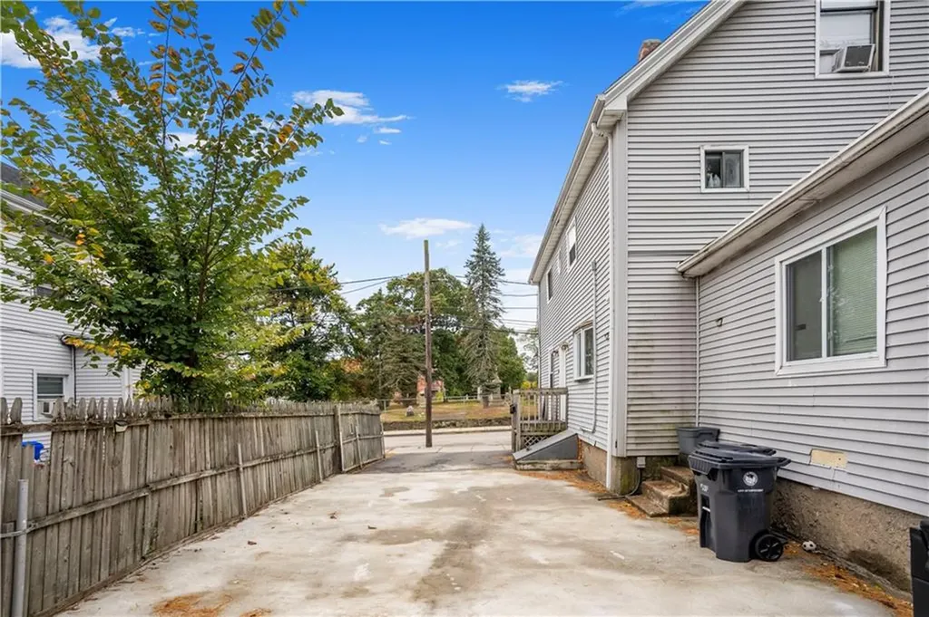 51 Grace Street Pawtucket RI 02860