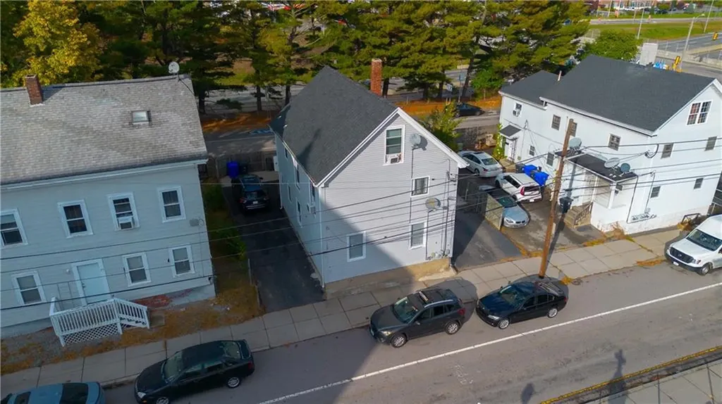 51 Grace Street Pawtucket RI 02860