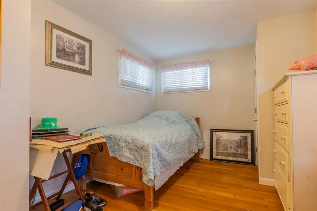 88 Lee Avenue Warwick RI 02889