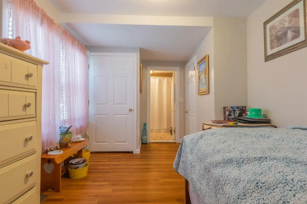 88 Lee Avenue Warwick RI 02889