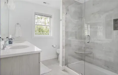 115 Ellery Avenue Middletown RI 02842