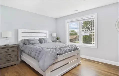 115 Ellery Avenue Middletown RI 02842