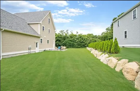 115 Ellery Avenue Middletown RI 02842