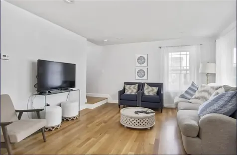 115 Ellery Avenue Middletown RI 02842