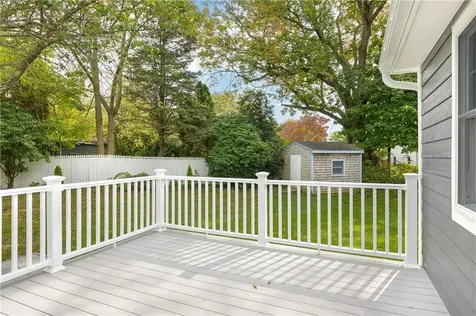 138 Oliphant Lane Middletown RI 02842