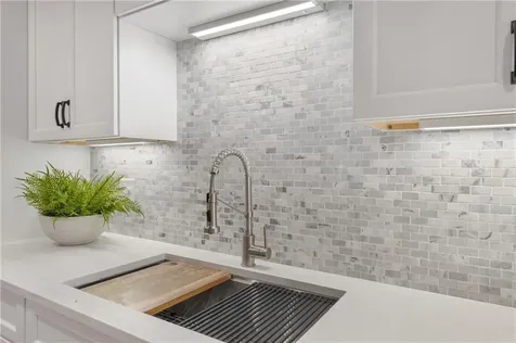 138 Oliphant Lane Middletown RI 02842