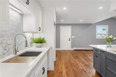 138 Oliphant Lane Middletown RI 02842