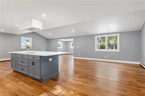 138 Oliphant Lane Middletown RI 02842