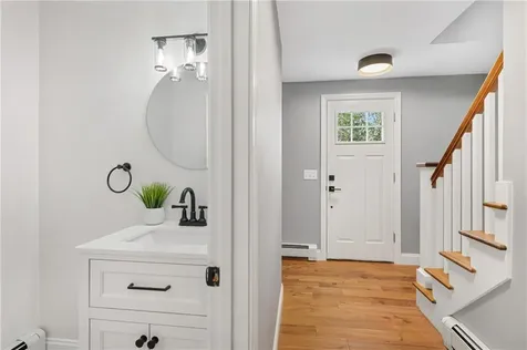 138 Oliphant Lane Middletown RI 02842