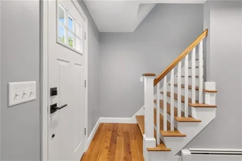 138 Oliphant Lane Middletown RI 02842