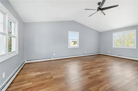 138 Oliphant Lane Middletown RI 02842