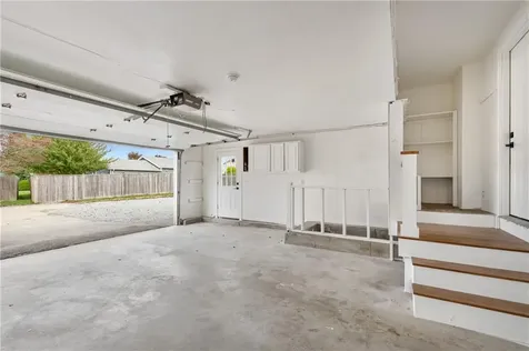 138 Oliphant Lane Middletown RI 02842