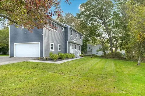 138 Oliphant Lane Middletown RI 02842