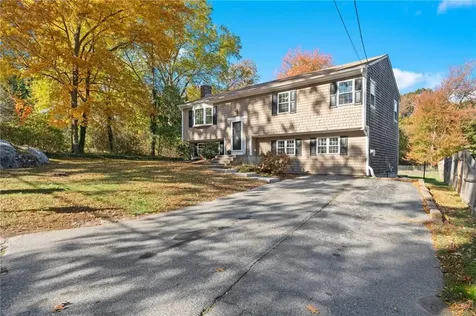 32 Bear Hill Road Cumberland RI 02864
