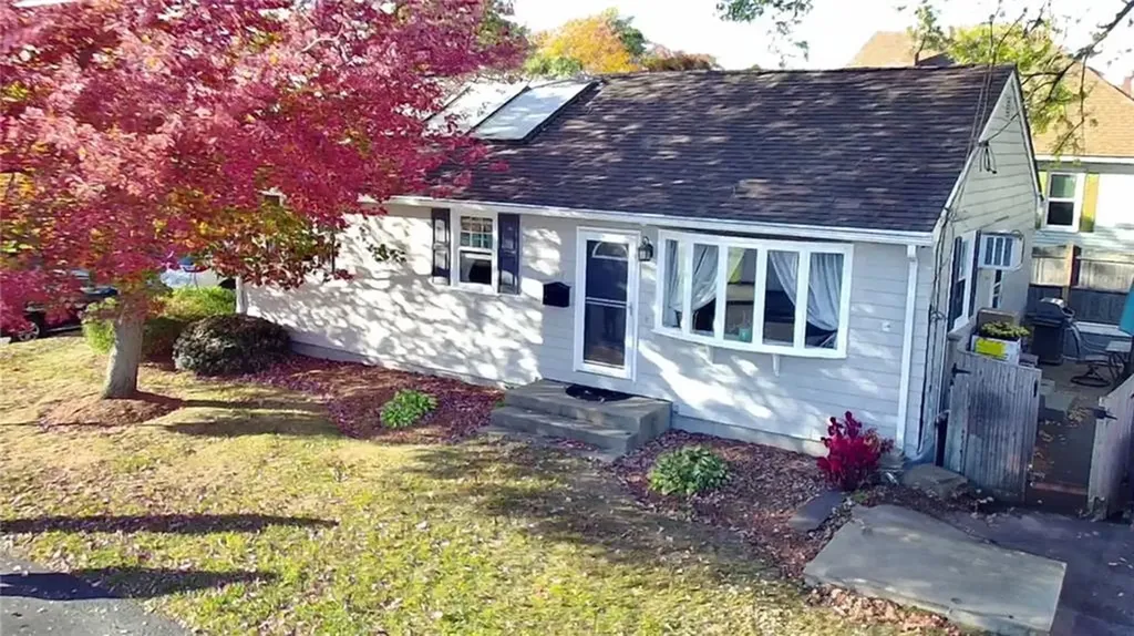 90 Waterman Street Pawtucket RI 02861